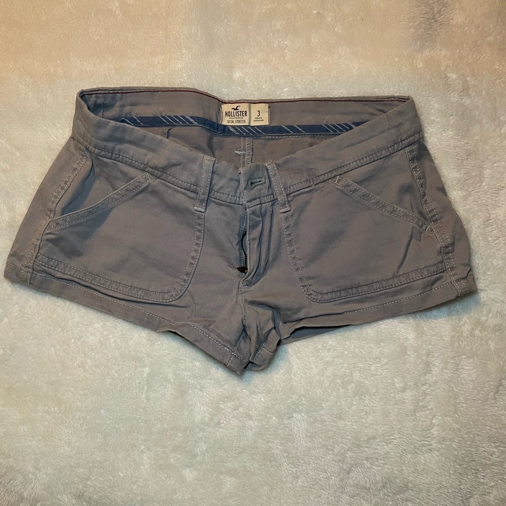 Low rise Hollister shorts